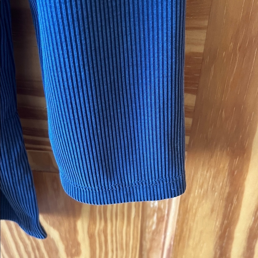 J Jill Blue Cowl Neck Long Sleeve Top - Size Large - Picture 4 of 8